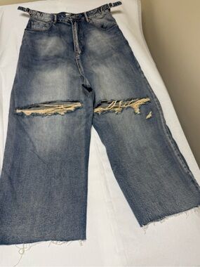 NwT:Realtakai Distressed Wide-Leg Men's Jeans in Faded Blue🔷
